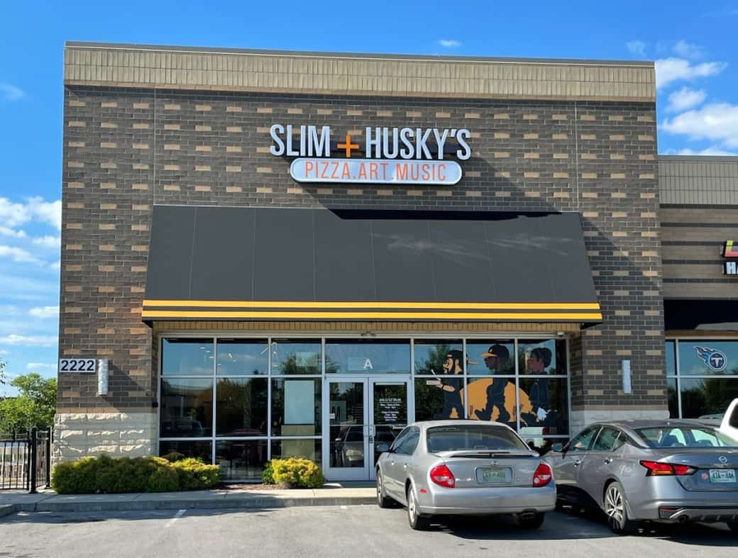 Slim and Husky's Murfreesboro storefront